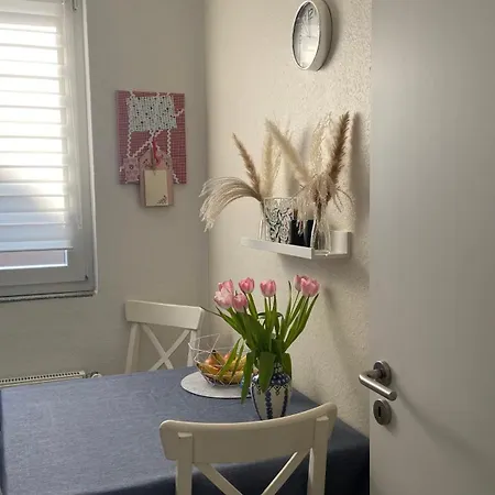 Freundliches Helpup Apartment Oerlinghausen